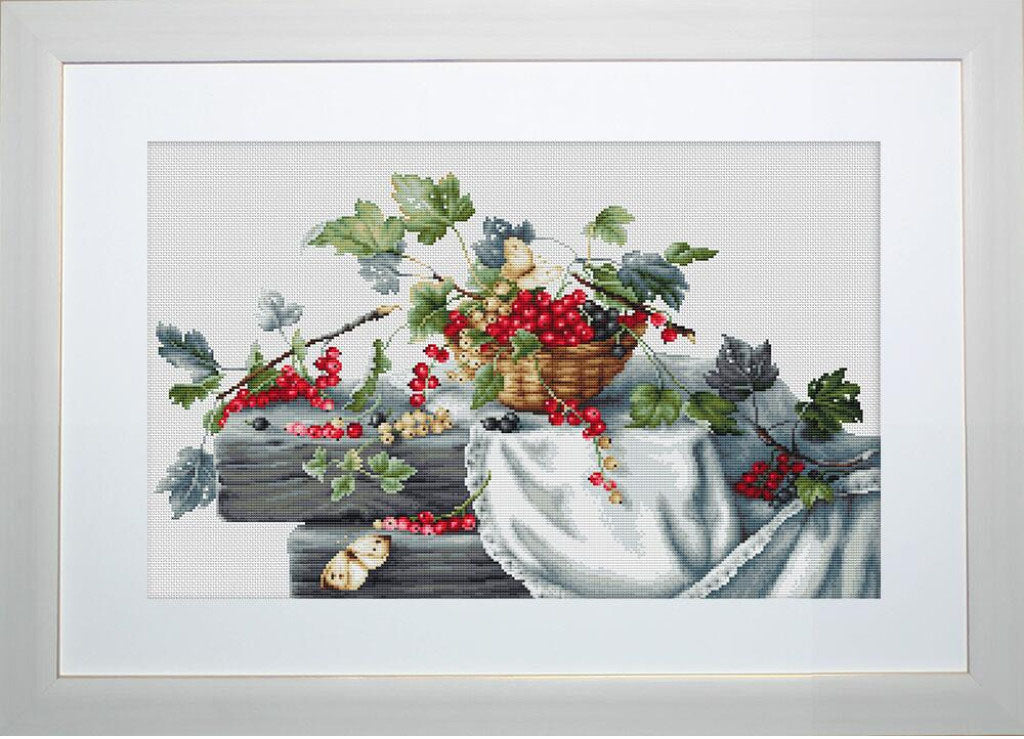 Counted Cross stitch kit Redcurrant DIY Luca-S