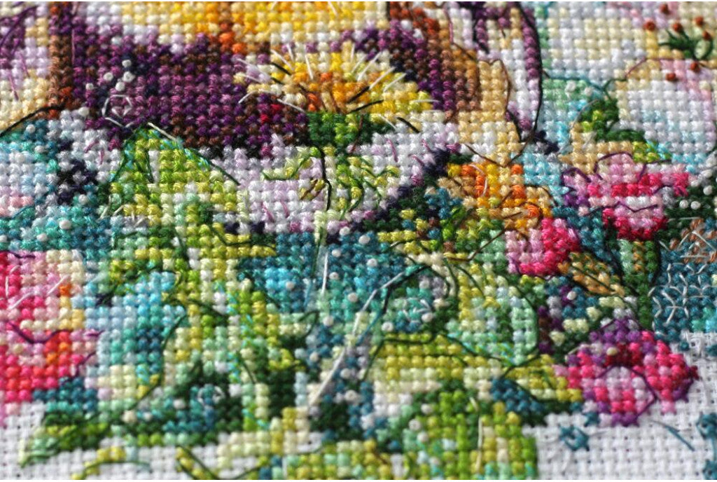 Zählmuster-Kreuzstichset „Biene“ zum Selbermachen, unbedruckte Leinwand