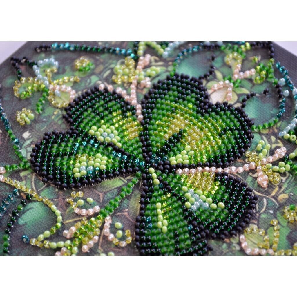 Bead Embroidery Kit Good luck clover Beadwork Bead needlepoint DIY