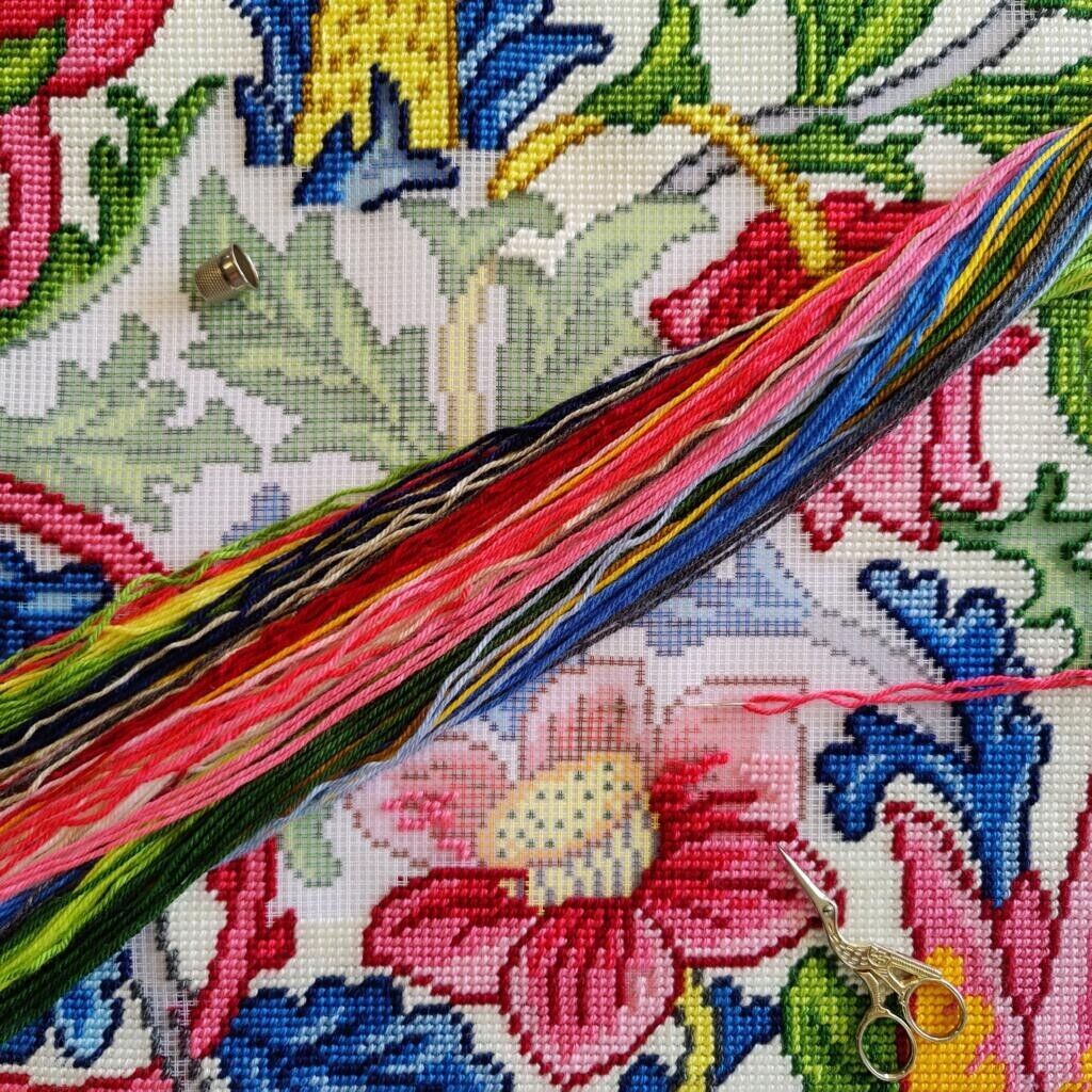 Tapestry Pillow Cover DIY kit "Roses" Needlepoint kit Printed canvas