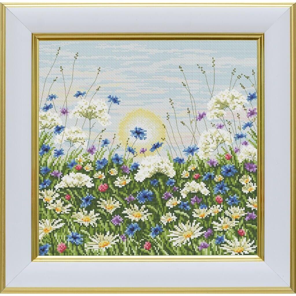 Counted Cross Stitch Kit Flowering meadow DIY Unprinted canvas