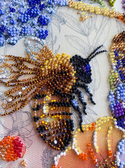 Bead Embroidery Kit Bee DIY Abris Art