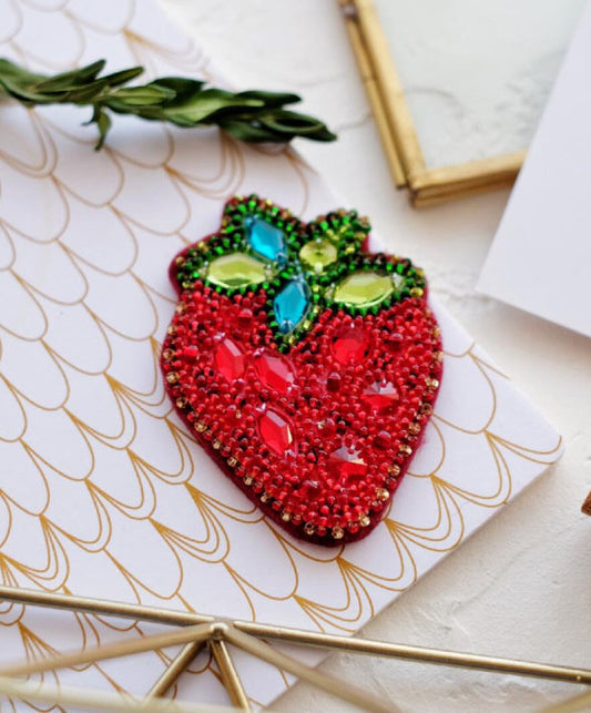 Brooch Bead Embroidery Kit Strawberry DIY Jewelry Making Beading kit Pin
