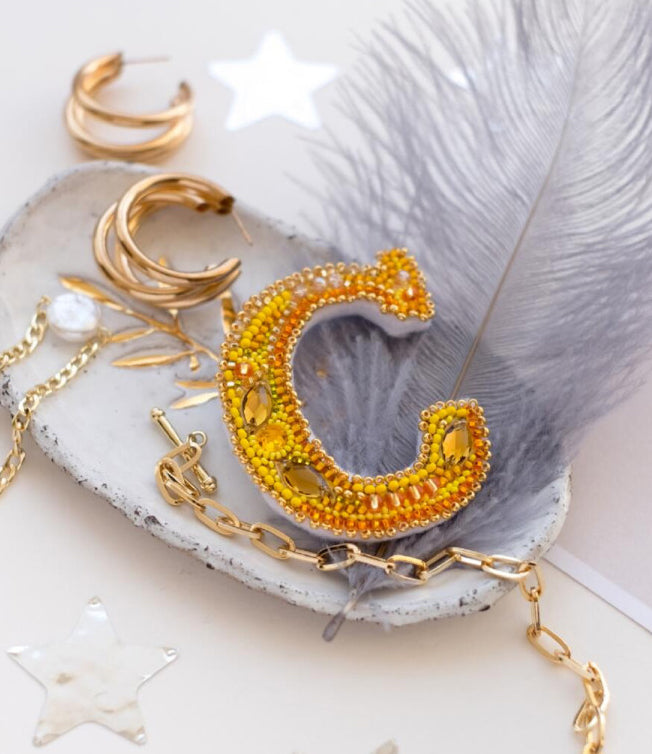 Brooch Bead Embroidery Kit Letter C DIY Jewelry Making Beading kit Pin