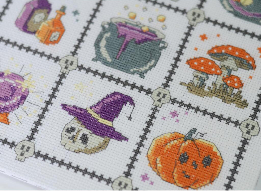 Counted Cross Stitch Kit "Halloween" DIY by Abris Art
