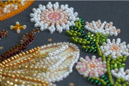 Bead Embroidery Kit Honey dream DIY Abris Art