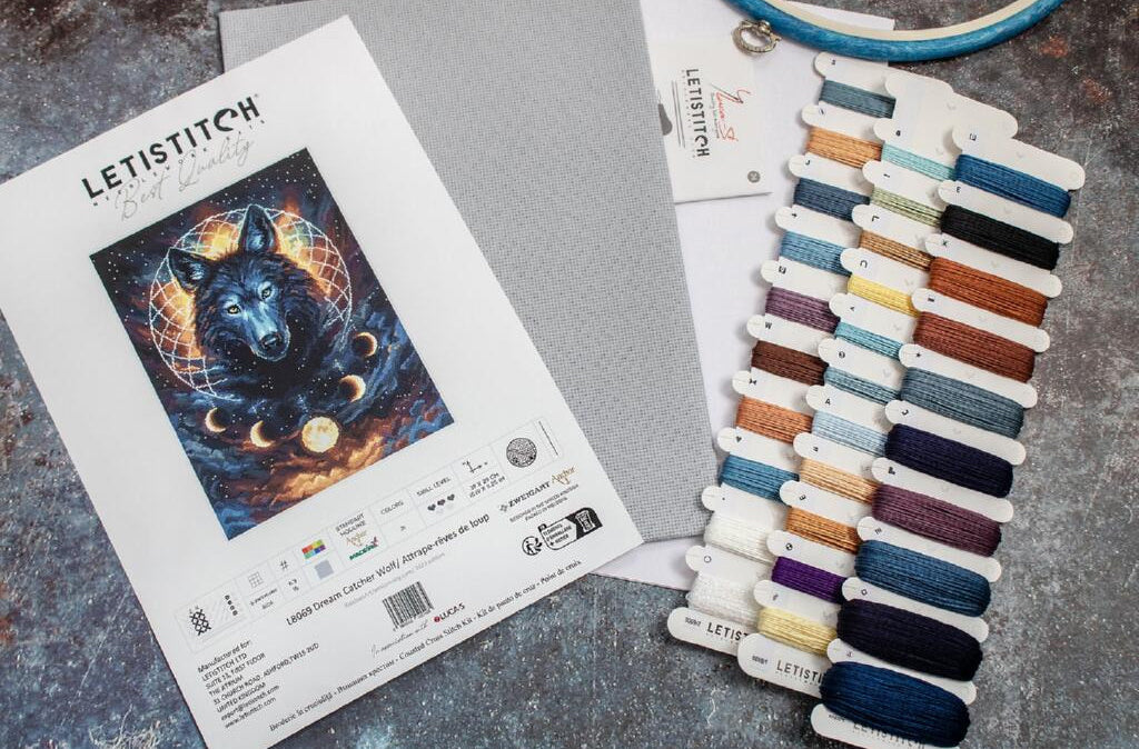 Counted Cross Stitch Kit Dream catcher Wolf DIY Letistitch