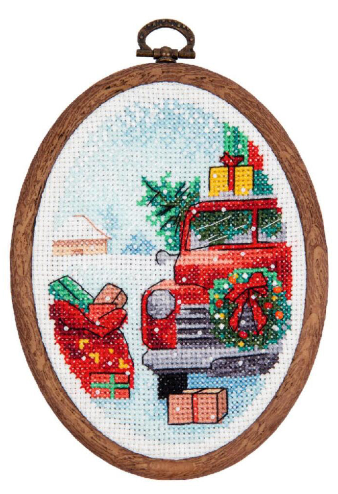 Counted Cross Stitch Kit Winter holidays DIY Charivna mit
