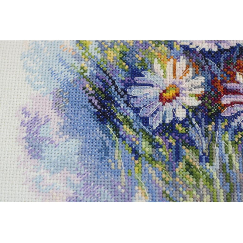 Counted Cross stitch kit Watercolor daisies DIY Unprinted canvas - DIY-craftkits