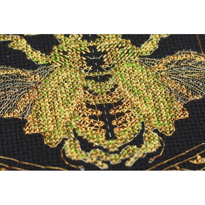 Counted Cross stitch kit Golden beetle DIY Unprinted canvas - DIY-craftkits