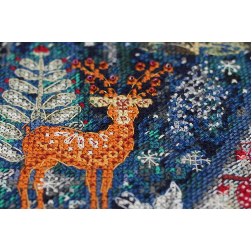 Counted Cross stitch kit In the winter forest DIY Unprinted canvas - DIY-craftkits